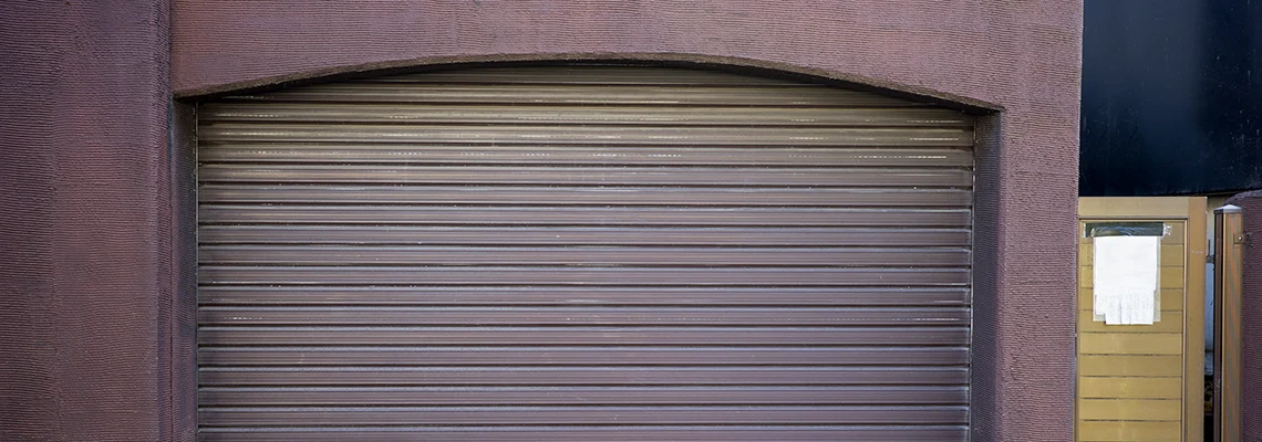 Fallen Garage Door Worn Rollers Replacement in Aventura, Florida